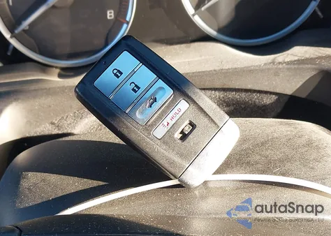 2017 Acura Tlx из США, поврежденный, VIN 19UUB1F32HA004500